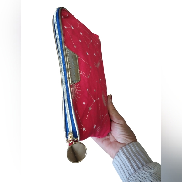 Estee Lauder Beautiful Red Cosmetic Bag With Gold Stars and Details. - Picture 4 of 16